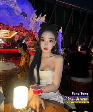 Alternative view of Tong Tong